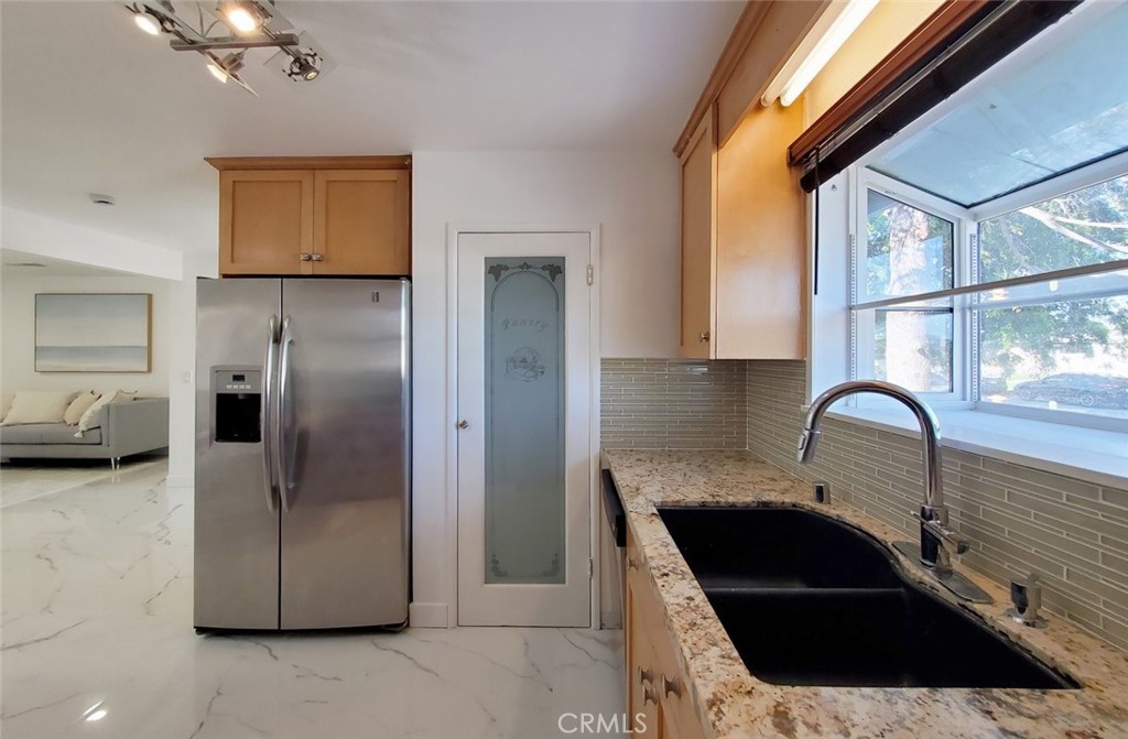 12611 Loraleen Street Property Photo 16
