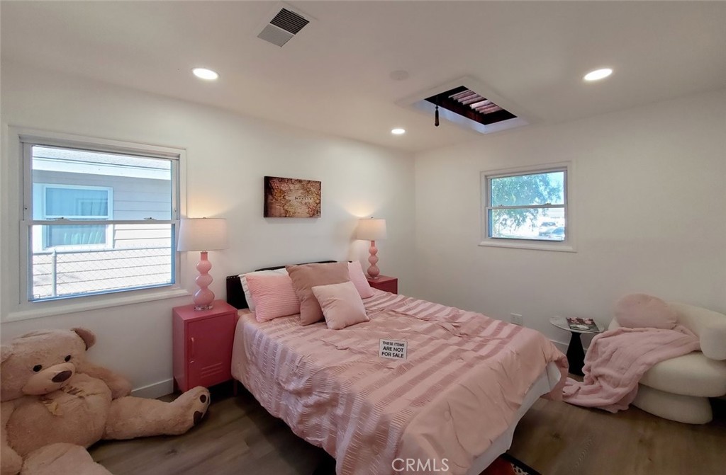 12611 Loraleen Street Property Photo 23