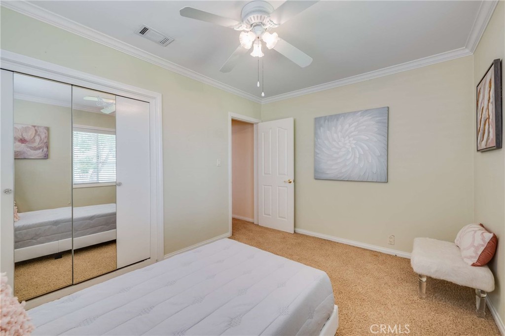 4432 Stanbridge Property Photo 28