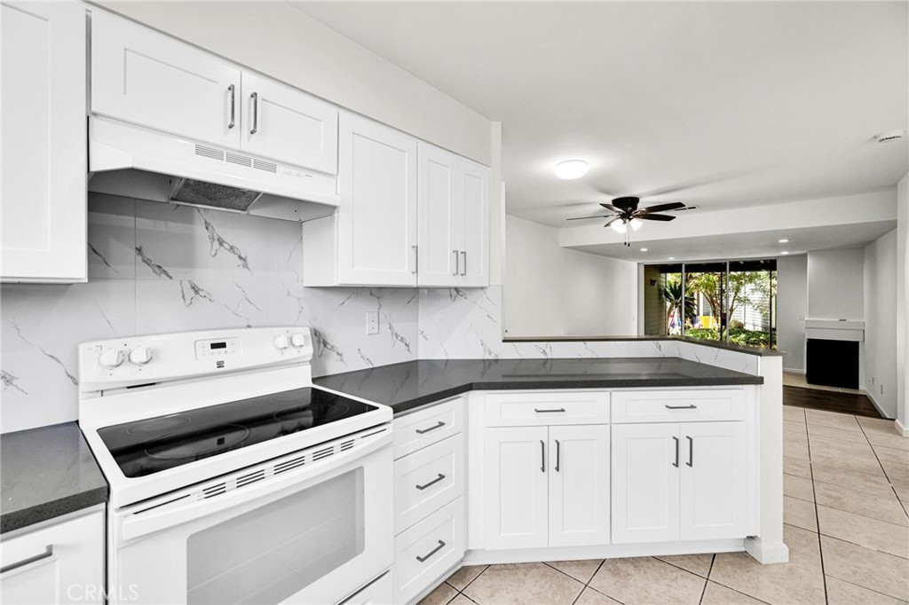 25269 Pine Creek Lane Property Photo 17