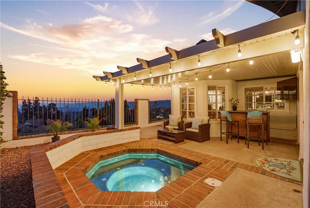 858 S Bluebird Circle Property Photo 3