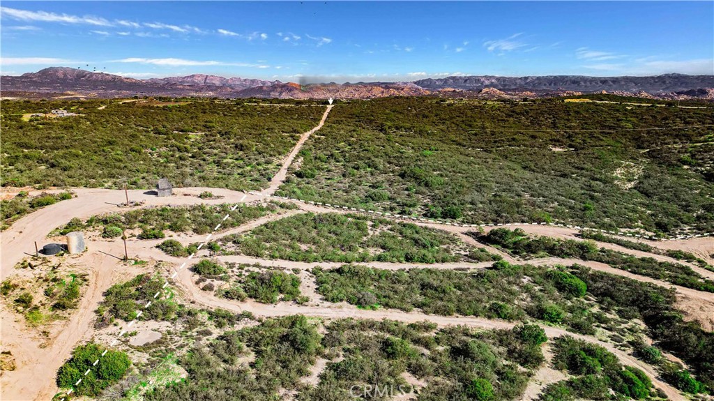 1910 Tierra Del Sol Road Property Photo 1