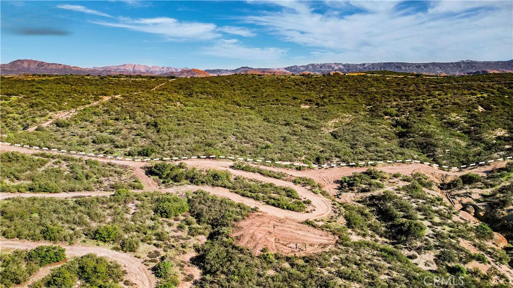 1910 Tierra Del Sol Road Property Photo 3