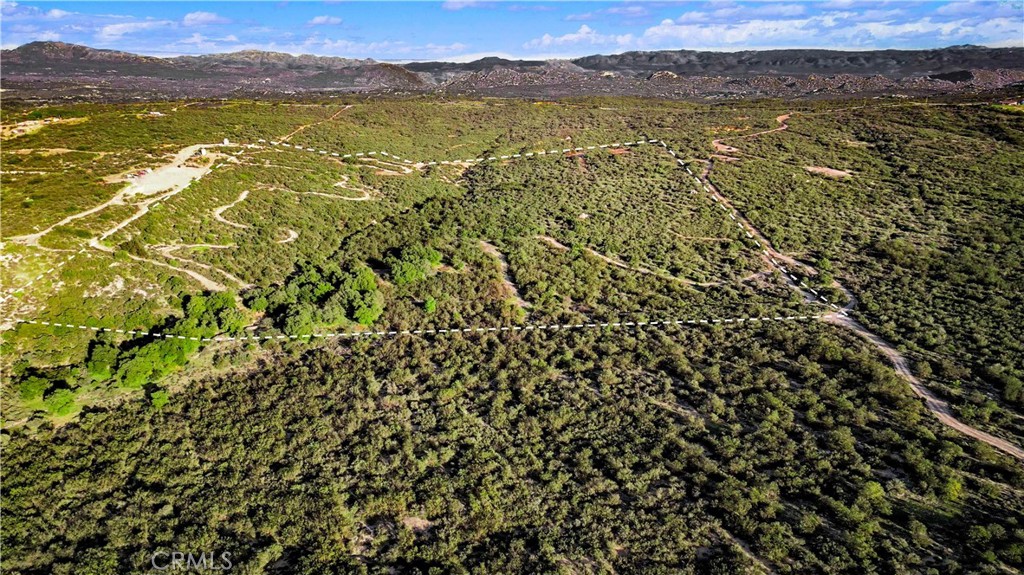 1910 Tierra Del Sol Road Property Photo 14