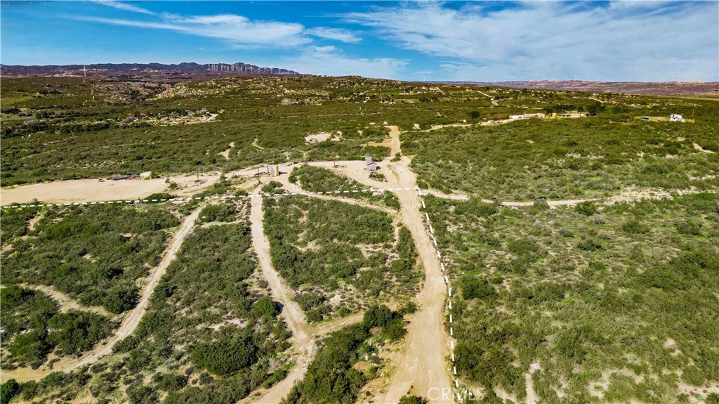 1910 Tierra Del Sol Road Property Photo 19