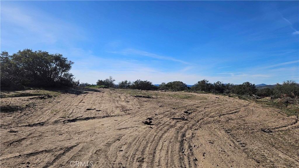 1910 Tierra Del Sol Road Property Photo 30