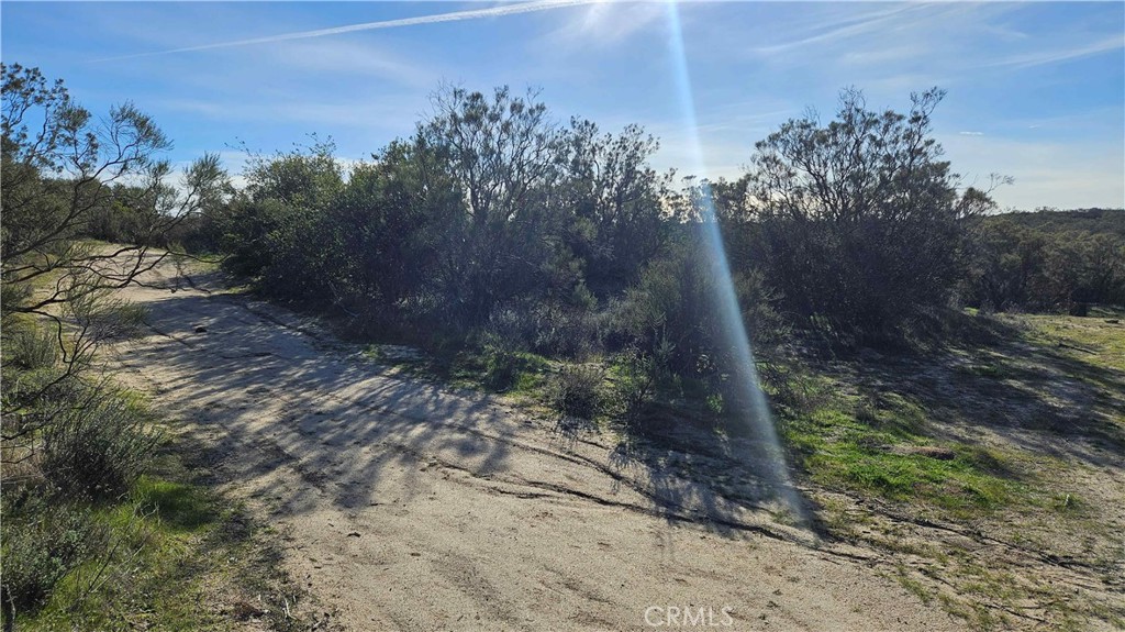 1910 Tierra Del Sol Road Property Photo 48