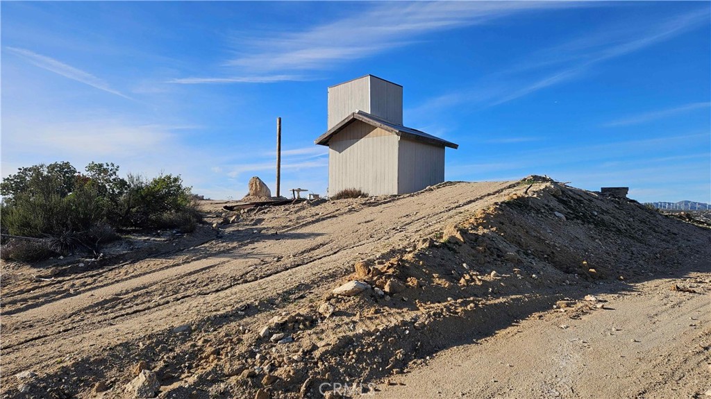 1910 Tierra Del Sol Road Property Photo 51