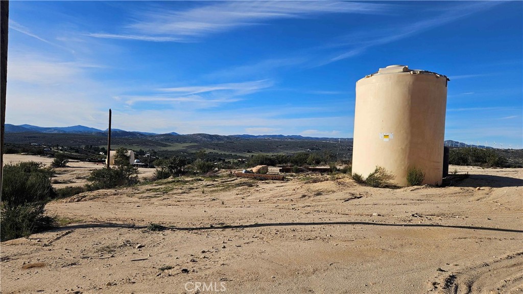 1910 Tierra Del Sol Road Property Photo 52