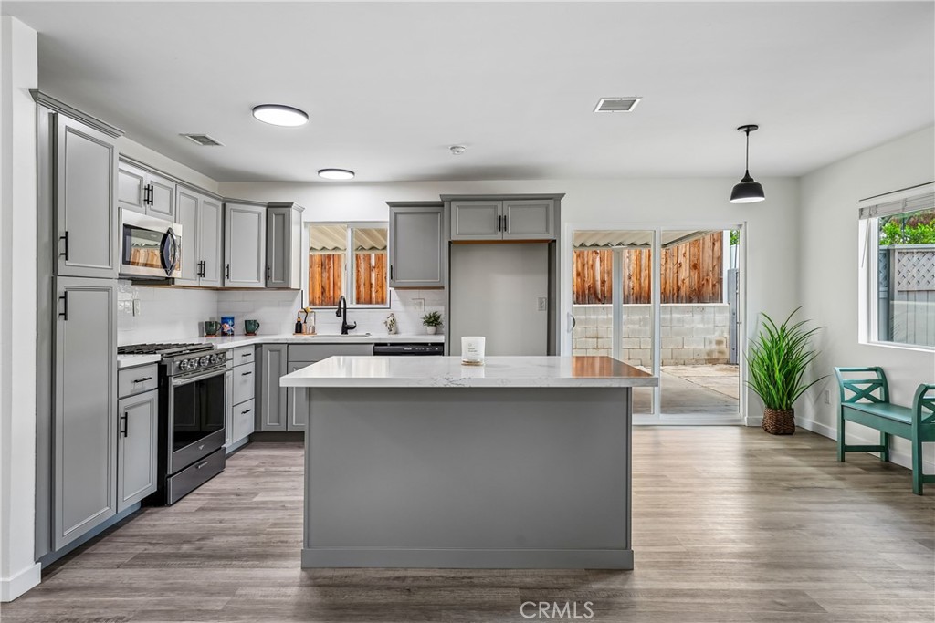 2448 Corona Property Photo 6