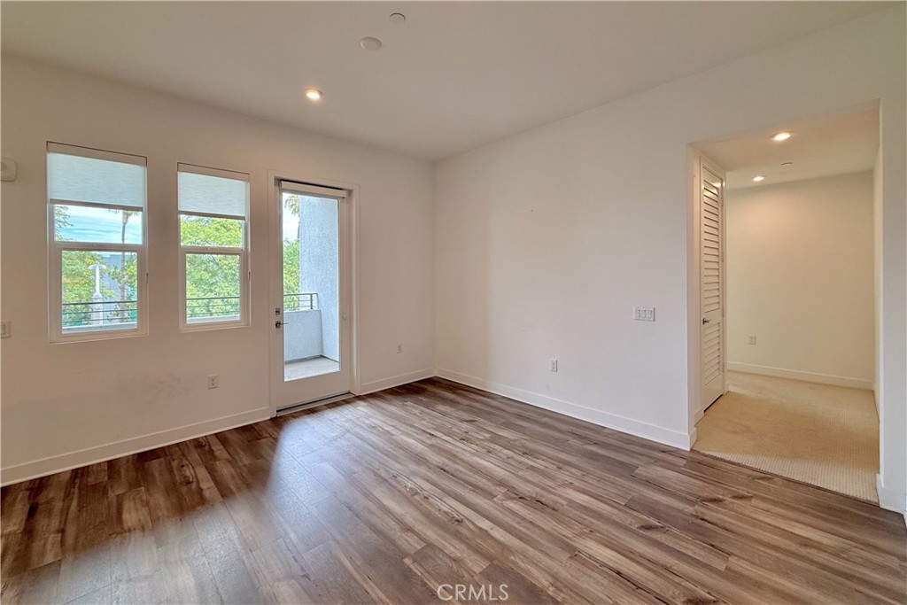 1130 S Urbana Property Photo 13