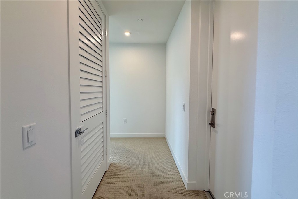 1130 S Urbana Property Photo 19