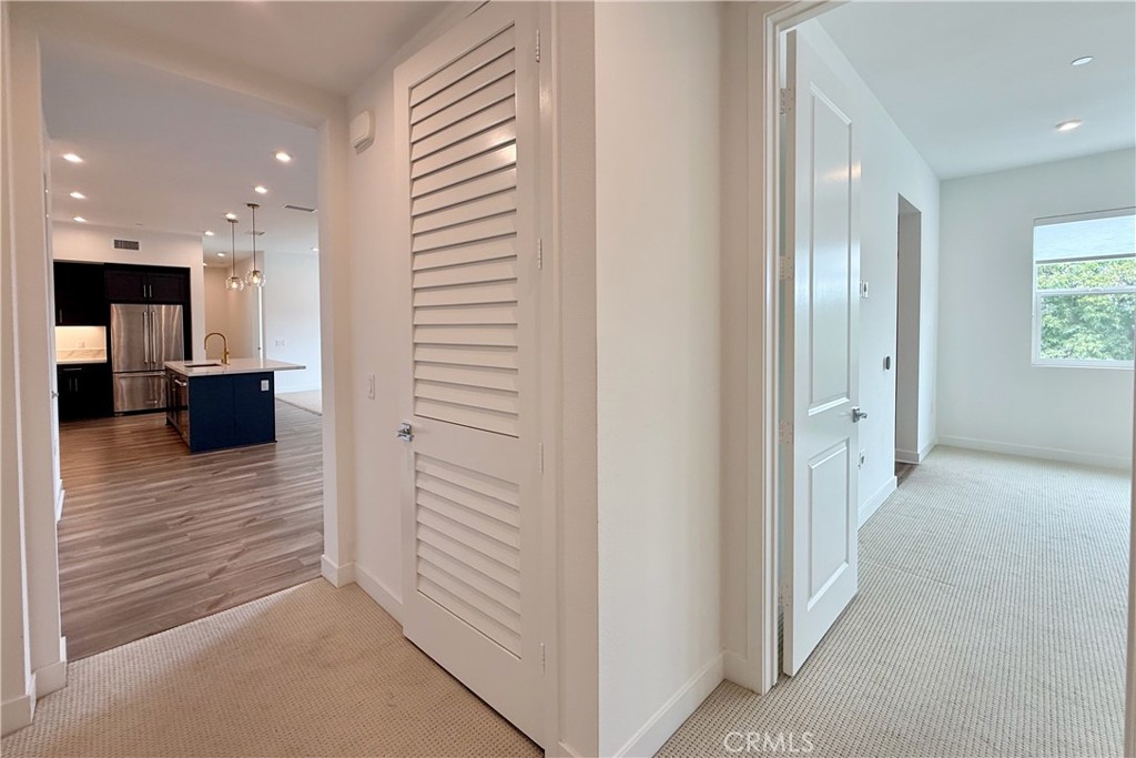 1130 S Urbana Property Photo 22