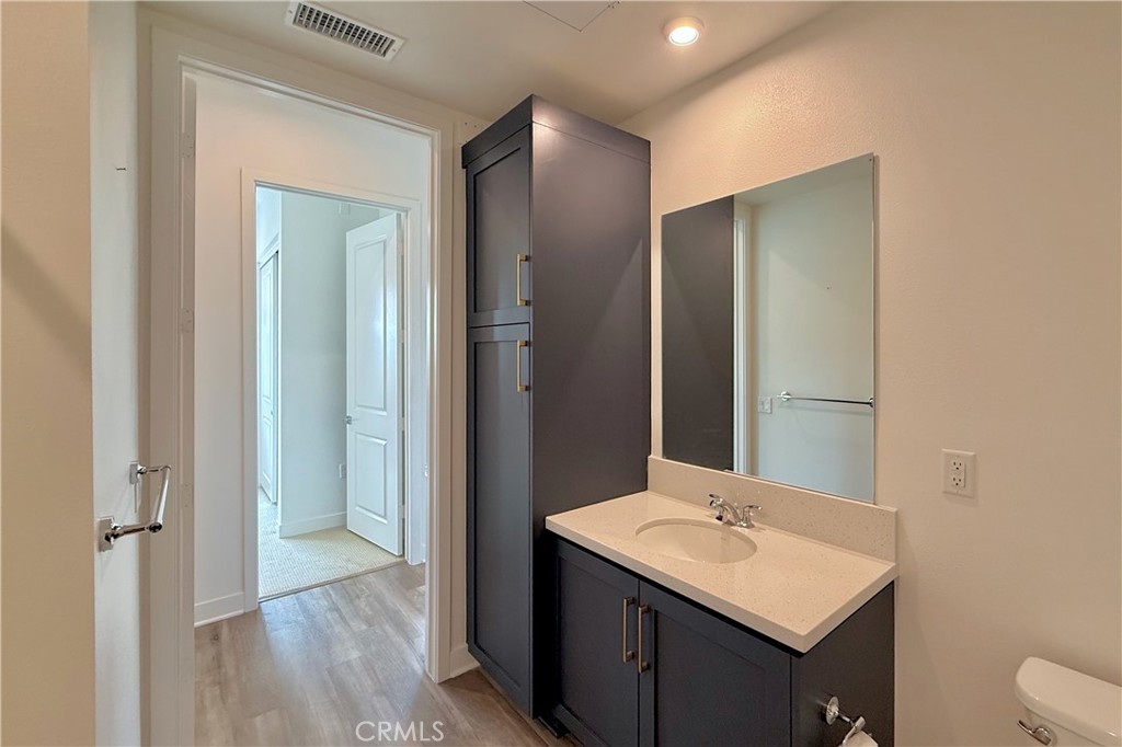1130 S Urbana Property Photo 23