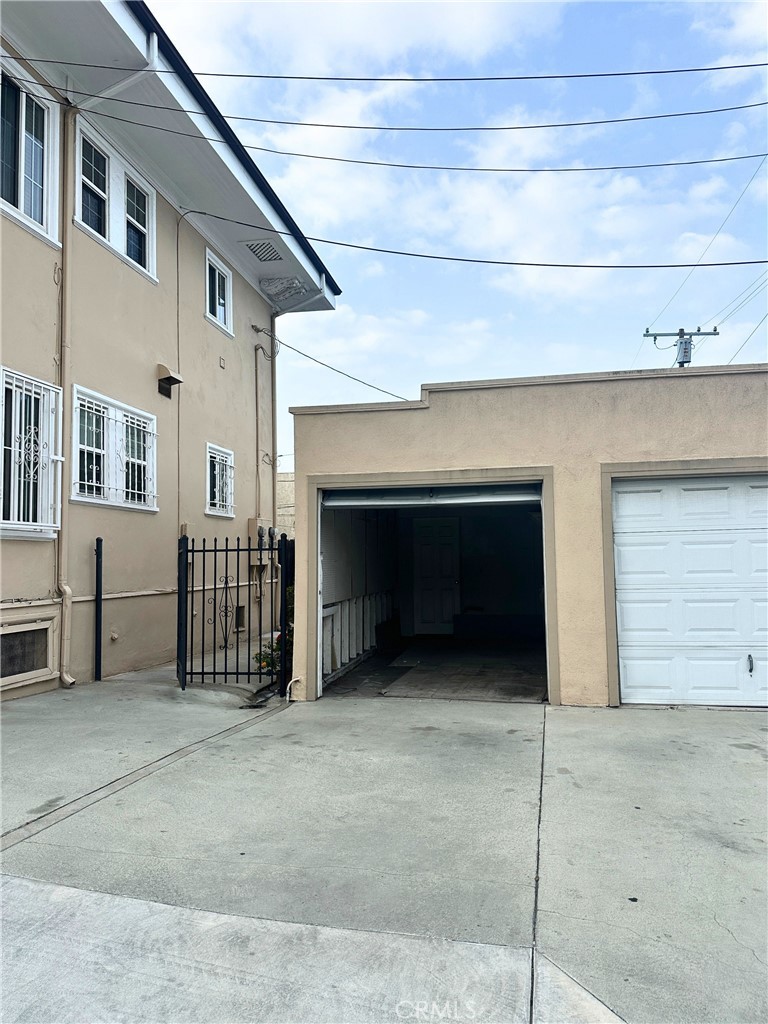 4656 Oakwood Ave Property Photo 13