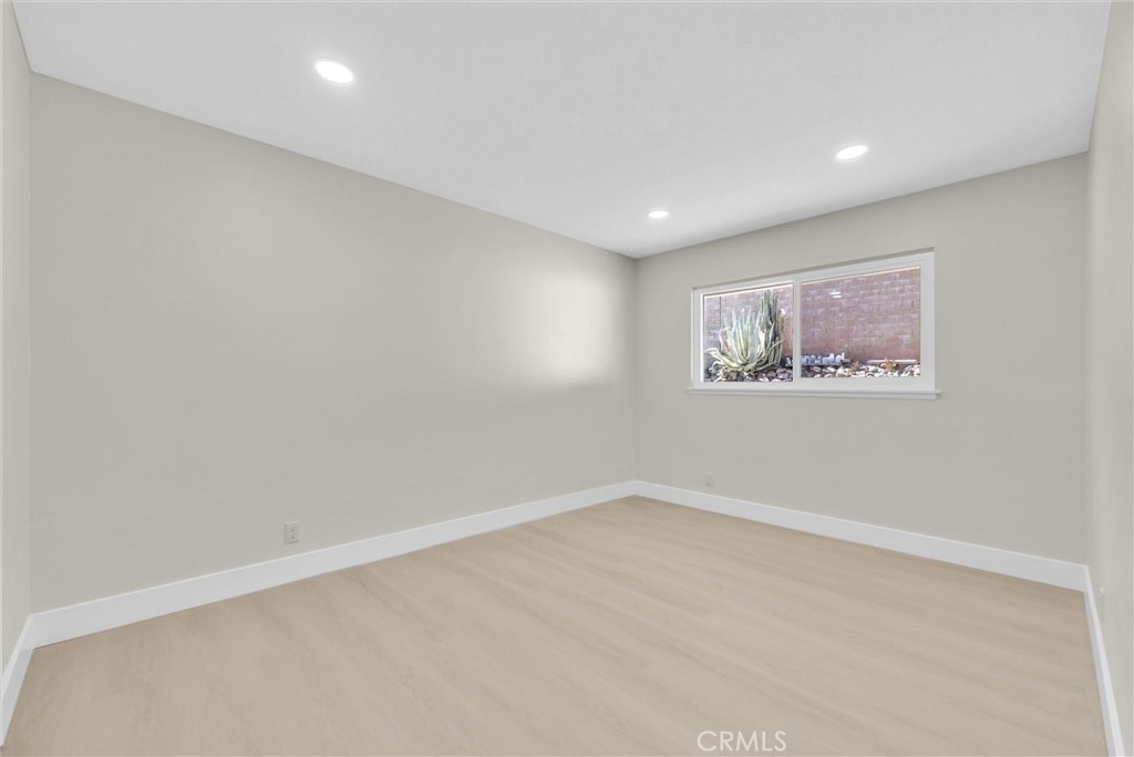 2531 Grayville Property Photo 22