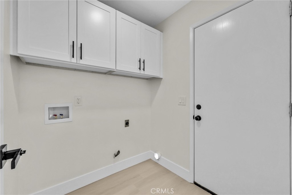2531 Grayville Property Photo 24