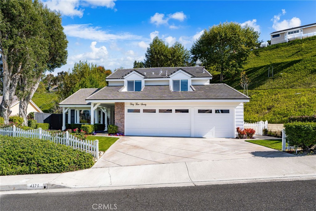 4370 E Lamp Post Way Property Photo 1