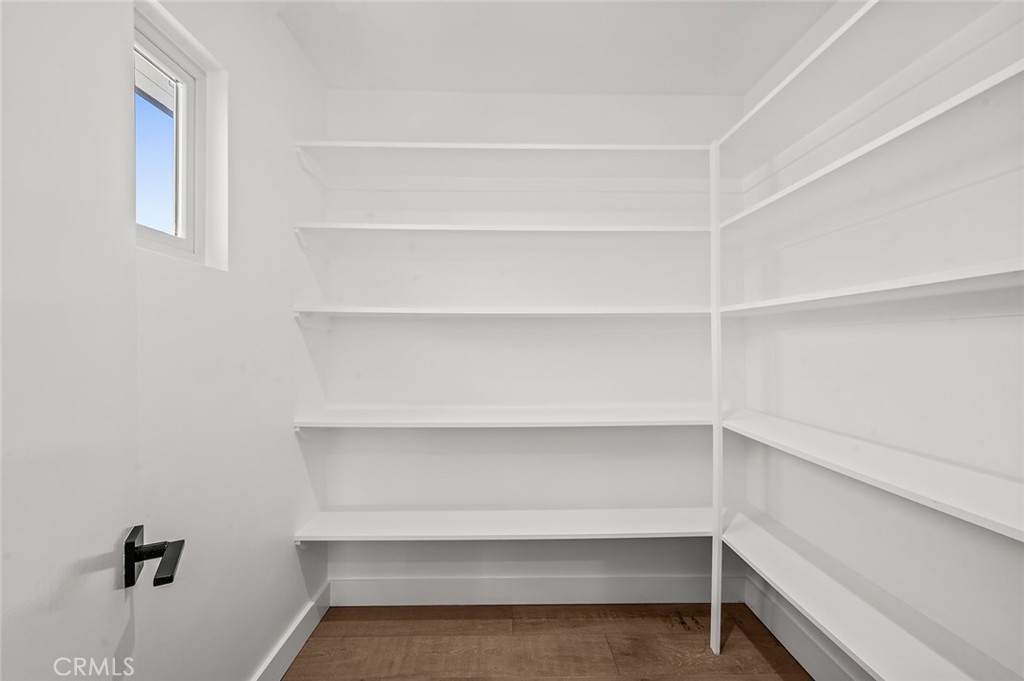 12361 Wembley Road Property Photo 10