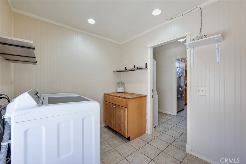 3147 Fallow Field Property Photo 25