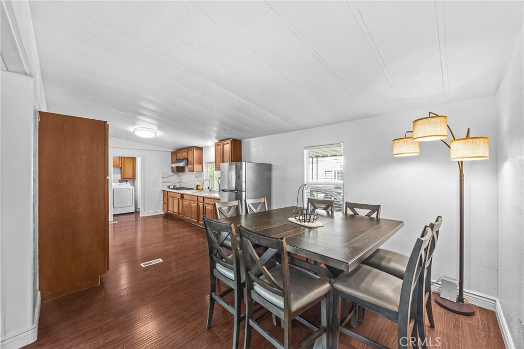 7908 Spc 9 Tokay Spc 9 Property Photo 3