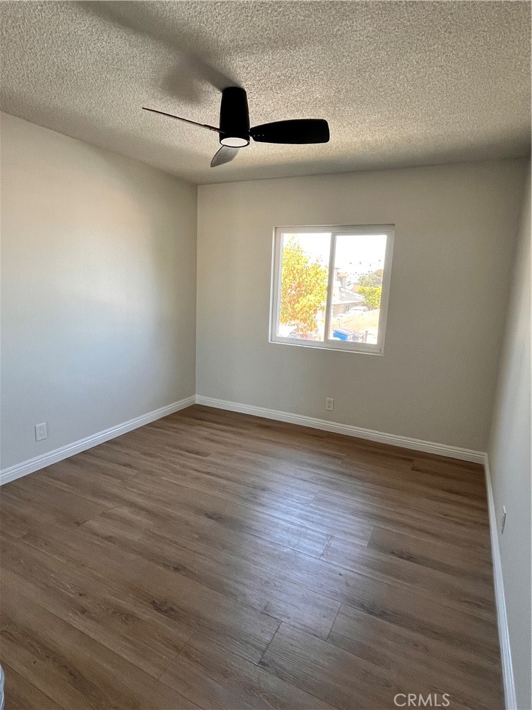 703 W Anaheim Property Photo 3