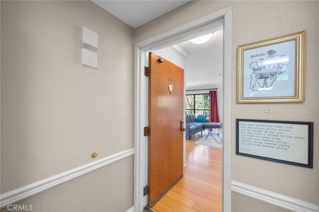 13650 Del Monte 3A Property Photo 1