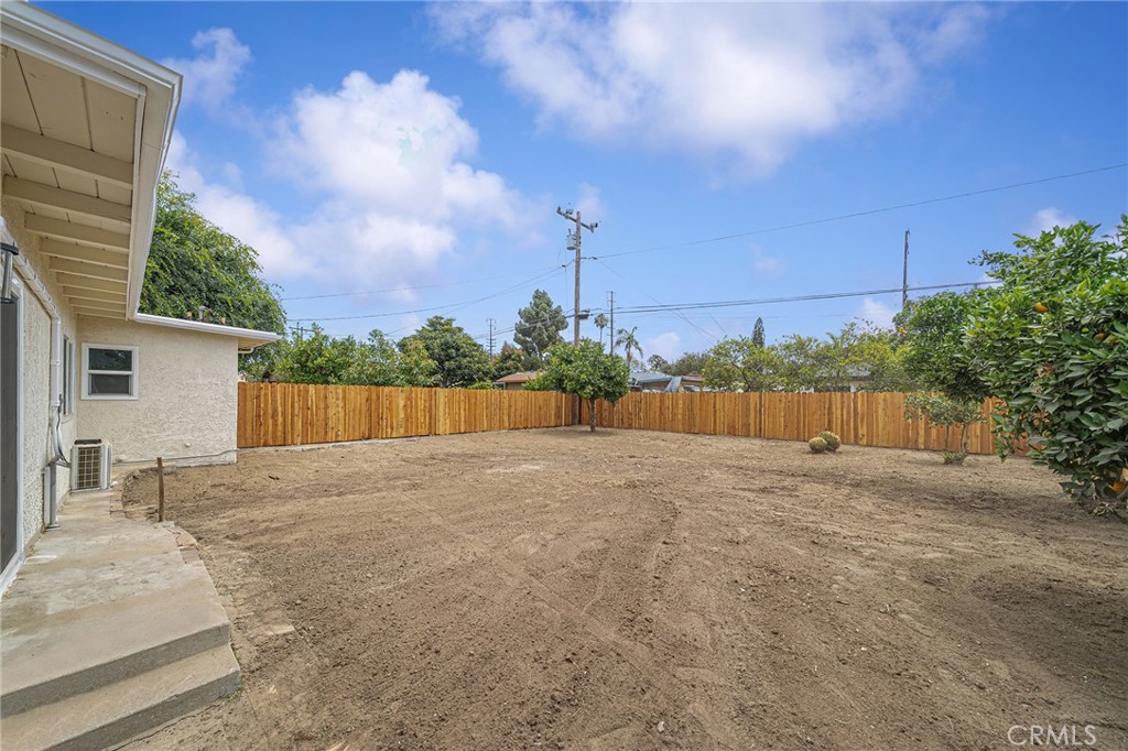 4508 Deland Property Photo 24