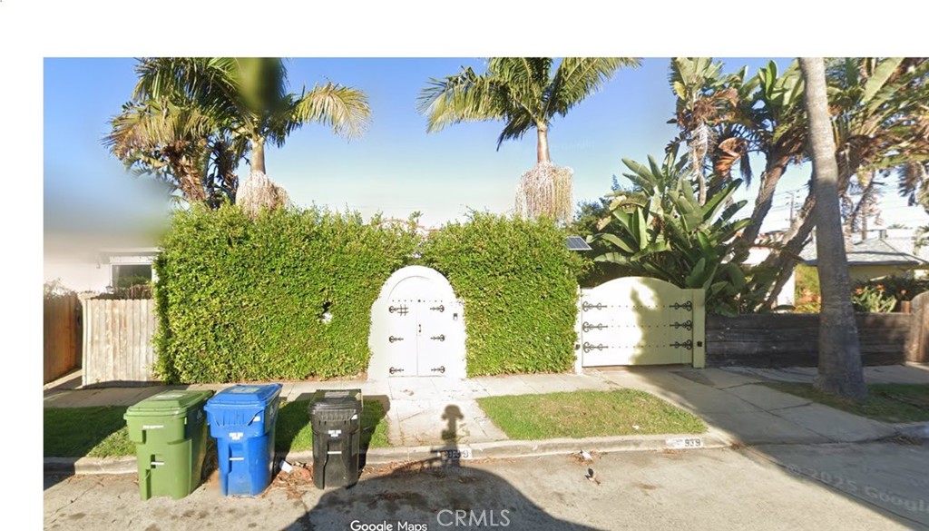 939 Victoria Property Photo 1