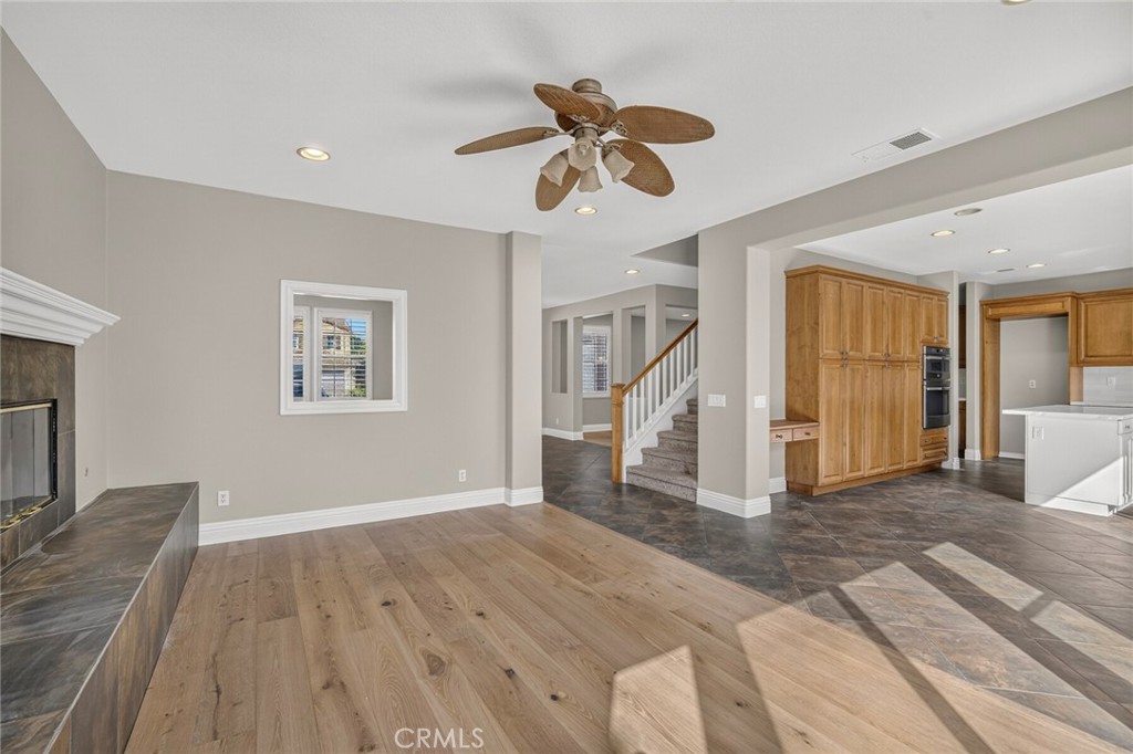 45084 Vine Cliff Property Photo 10