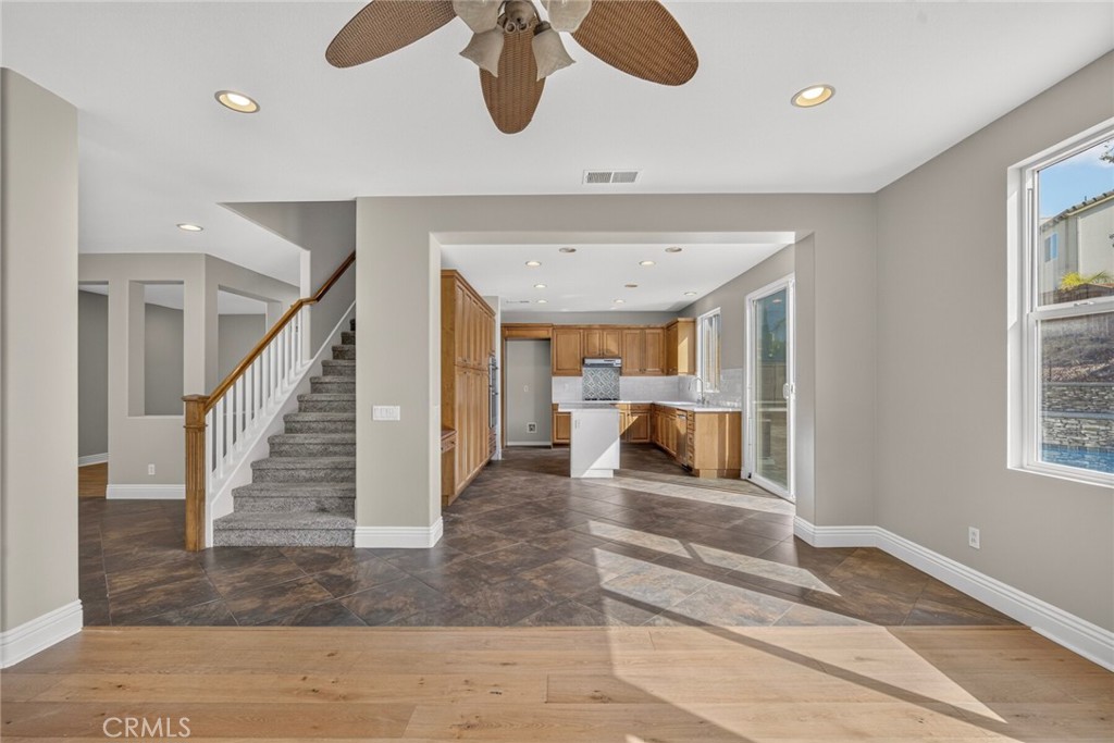 45084 Vine Cliff Property Photo 11