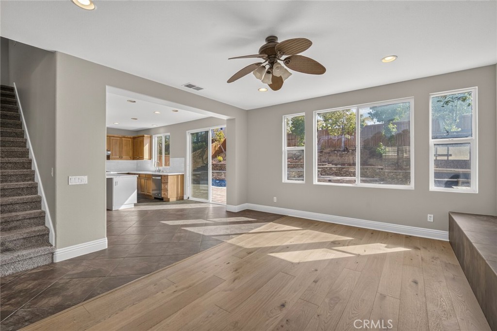 45084 Vine Cliff Property Photo 12