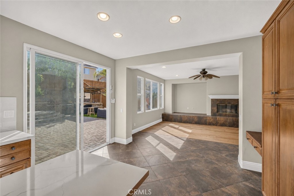 45084 Vine Cliff Property Photo 17