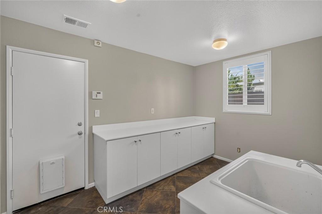 45084 Vine Cliff Property Photo 21