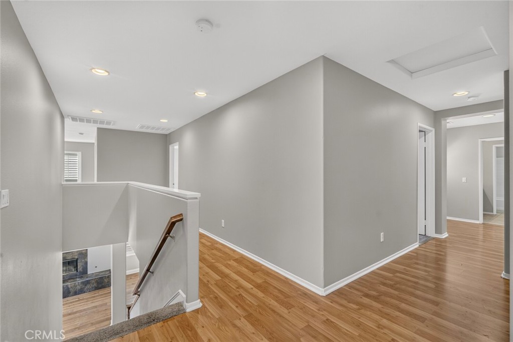 45084 Vine Cliff Property Photo 22