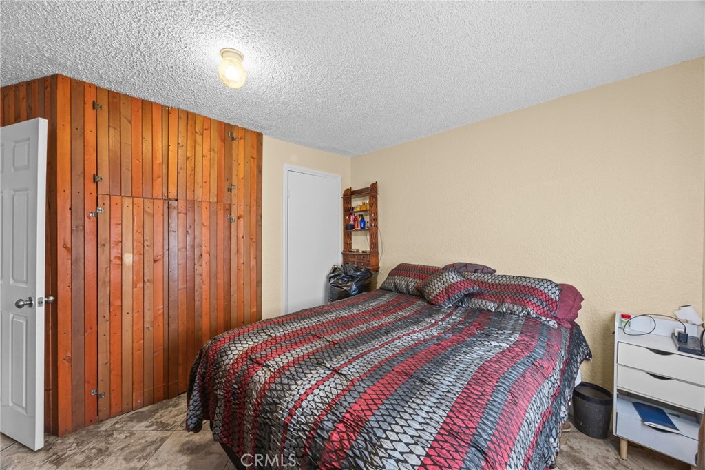 2554 N State Property Photo 24