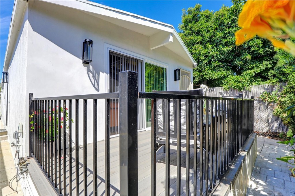 5315 Inglewood Blvd Property Photo 1