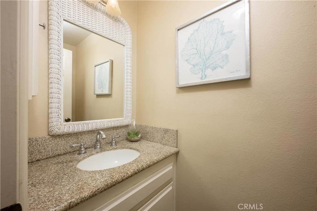 4682 Warner C110 Property Photo 20