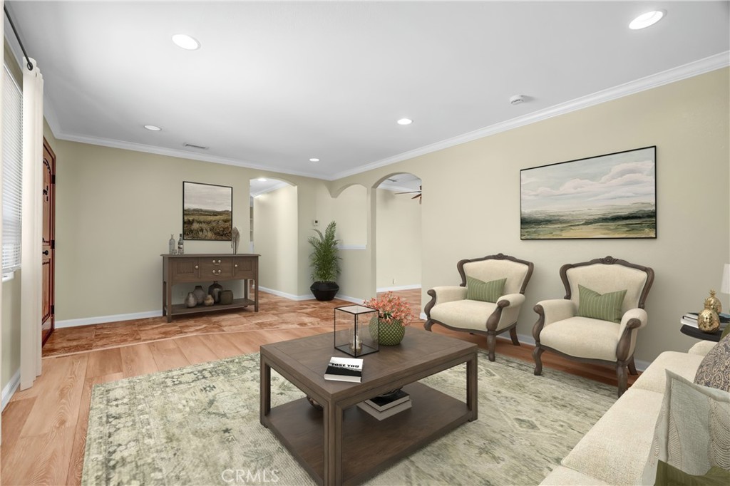 5853 Los Nietos Street Property Photo 6