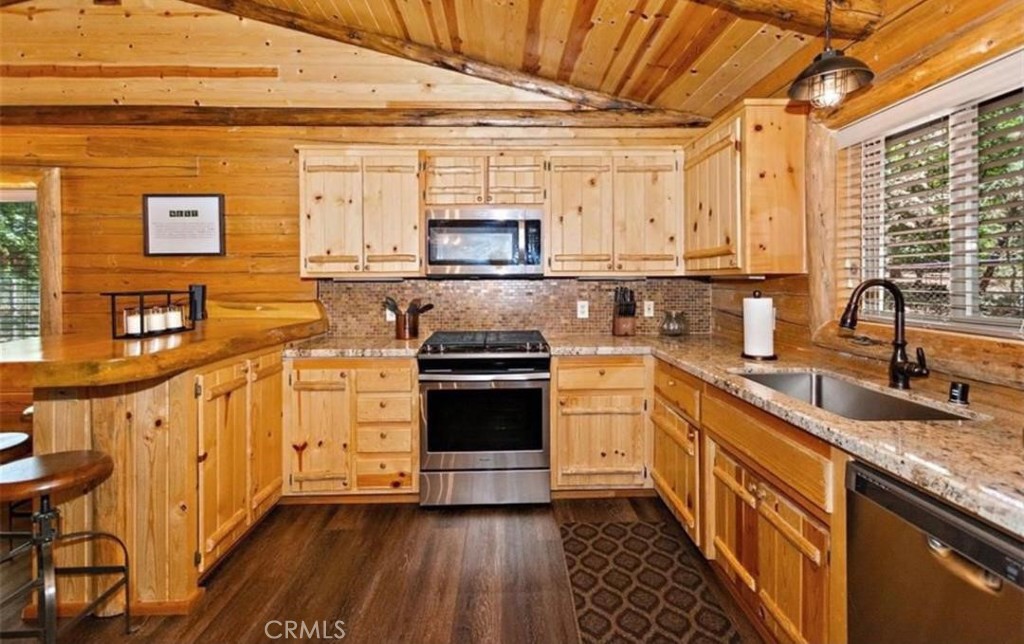 1793 Columbine Drive Property Photo 10