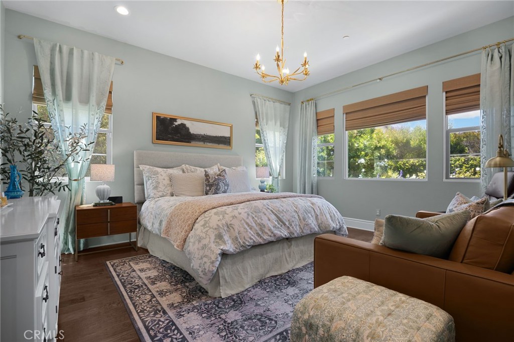 3692 Glorietta Place Property Photo 12