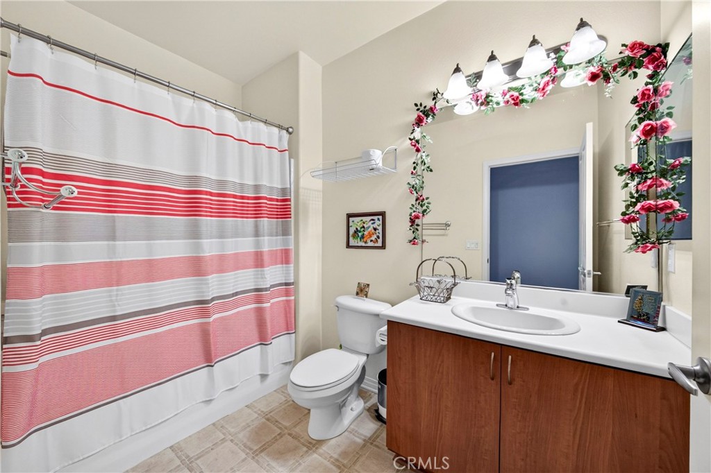 735 Francesca Drive 202 Property Photo 21