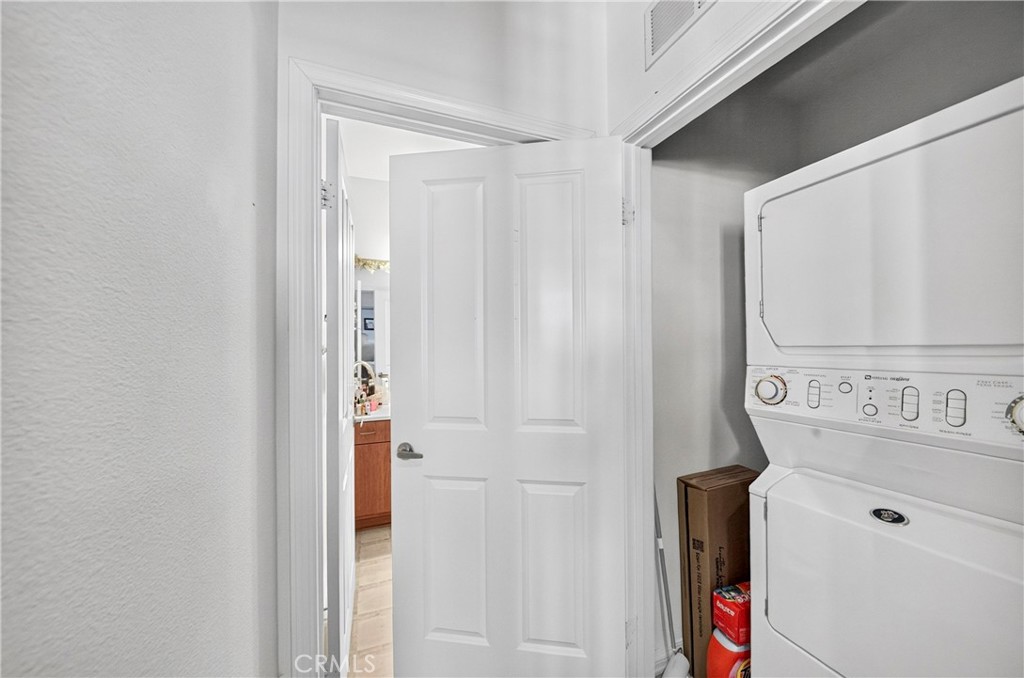735 Francesca Drive 202 Property Photo 22