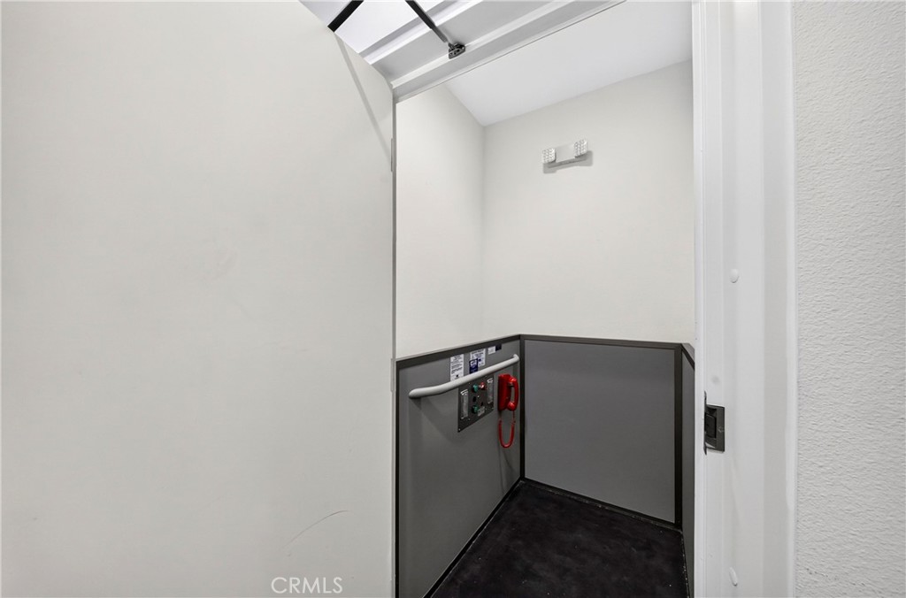 735 Francesca Drive 202 Property Photo 27