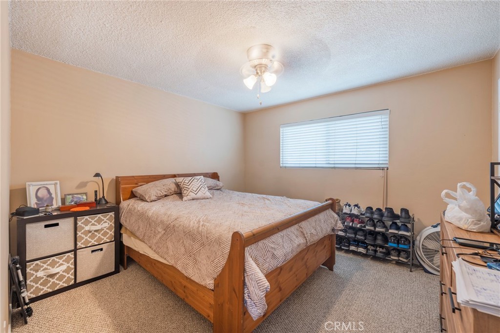 851 W Crestwood Property Photo 30
