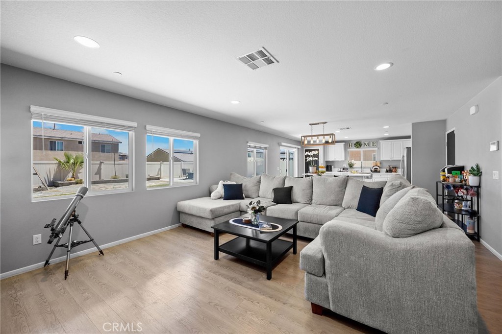 10538 Pampas Court Property Photo 6