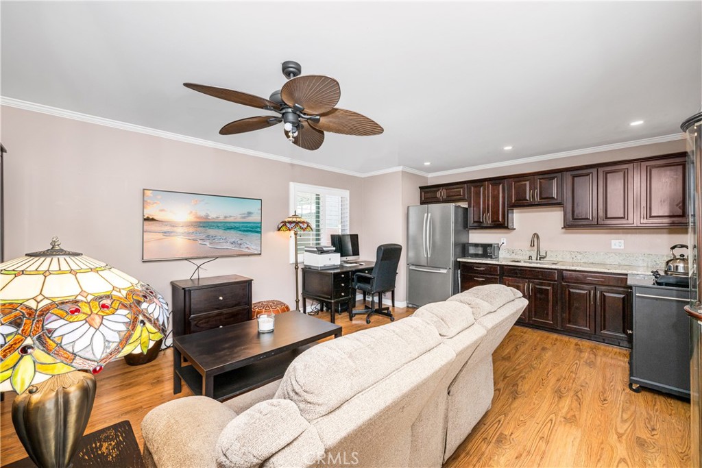 5922 Hayter Property Photo 28