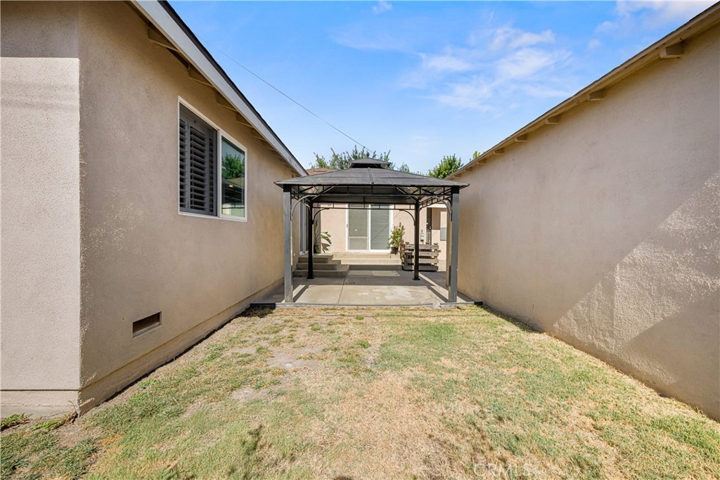 5922 Hayter Property Photo 37