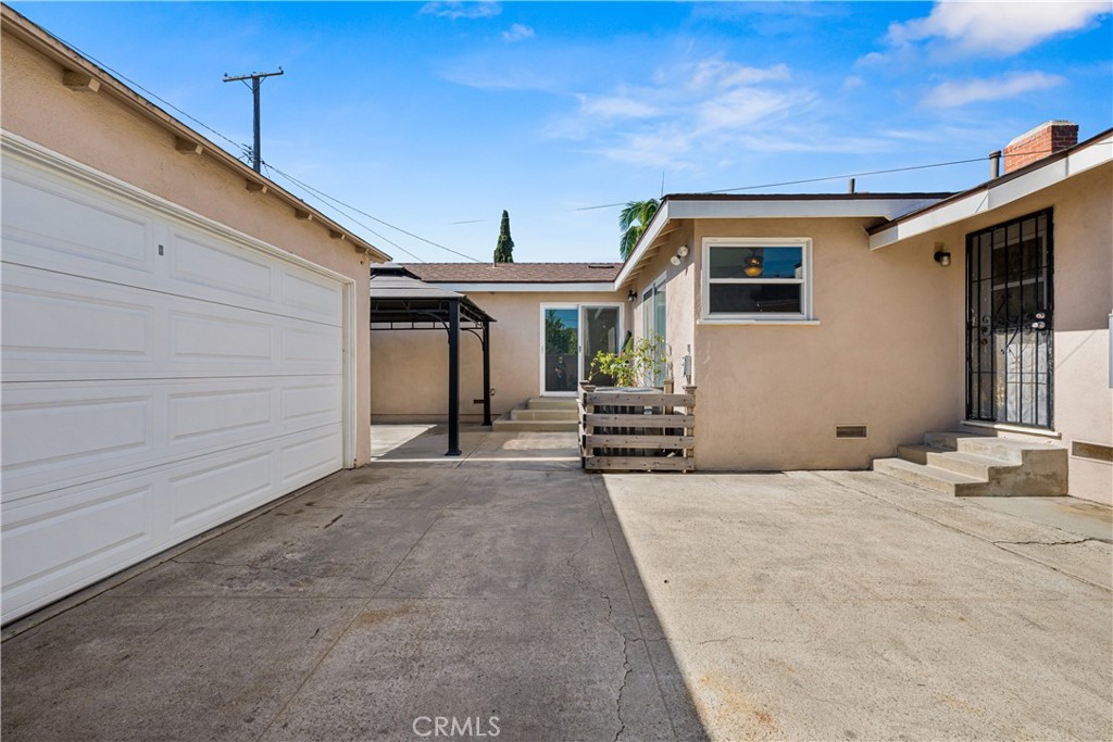 5922 Hayter Property Photo 41