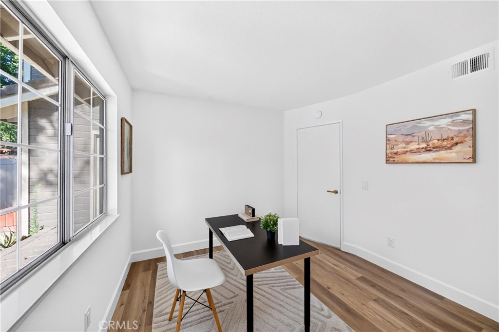 20745 E Crest Property Photo 17